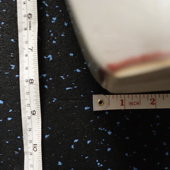 Ceramic Vase - Picture 4 of 9